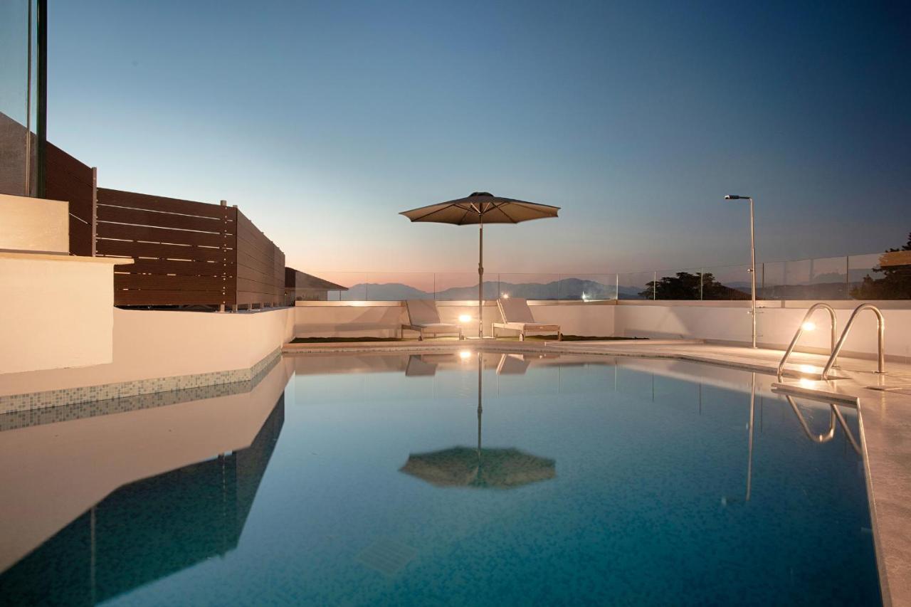 Serenity Villa Corinth Buitenkant foto